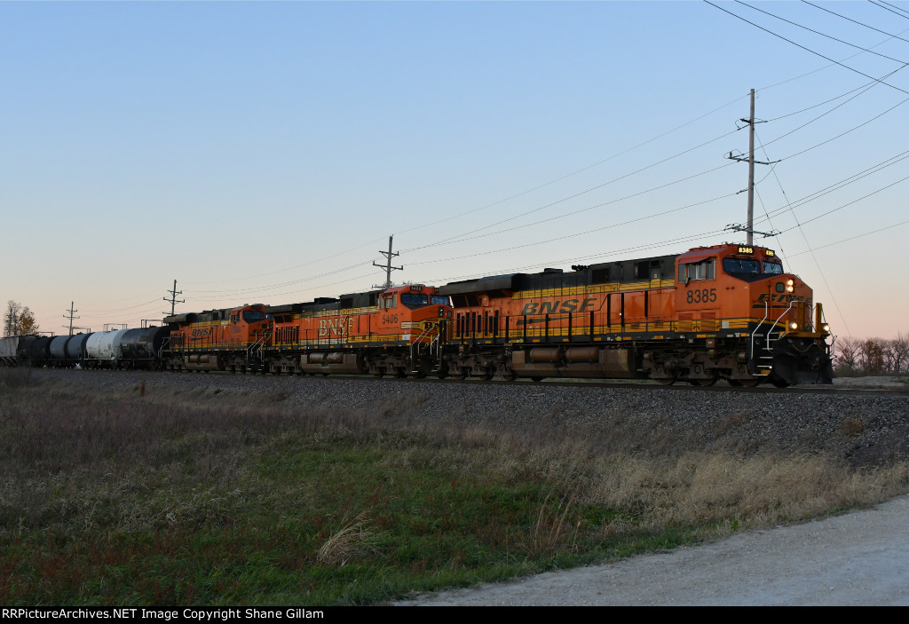 BNSF 8385